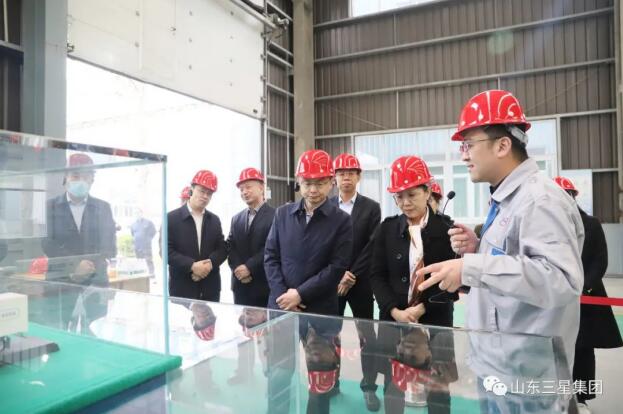 濱州市政協(xié)副主席、市工商聯(lián)主席侯學(xué)峰一行來山東三星集團調(diào)研